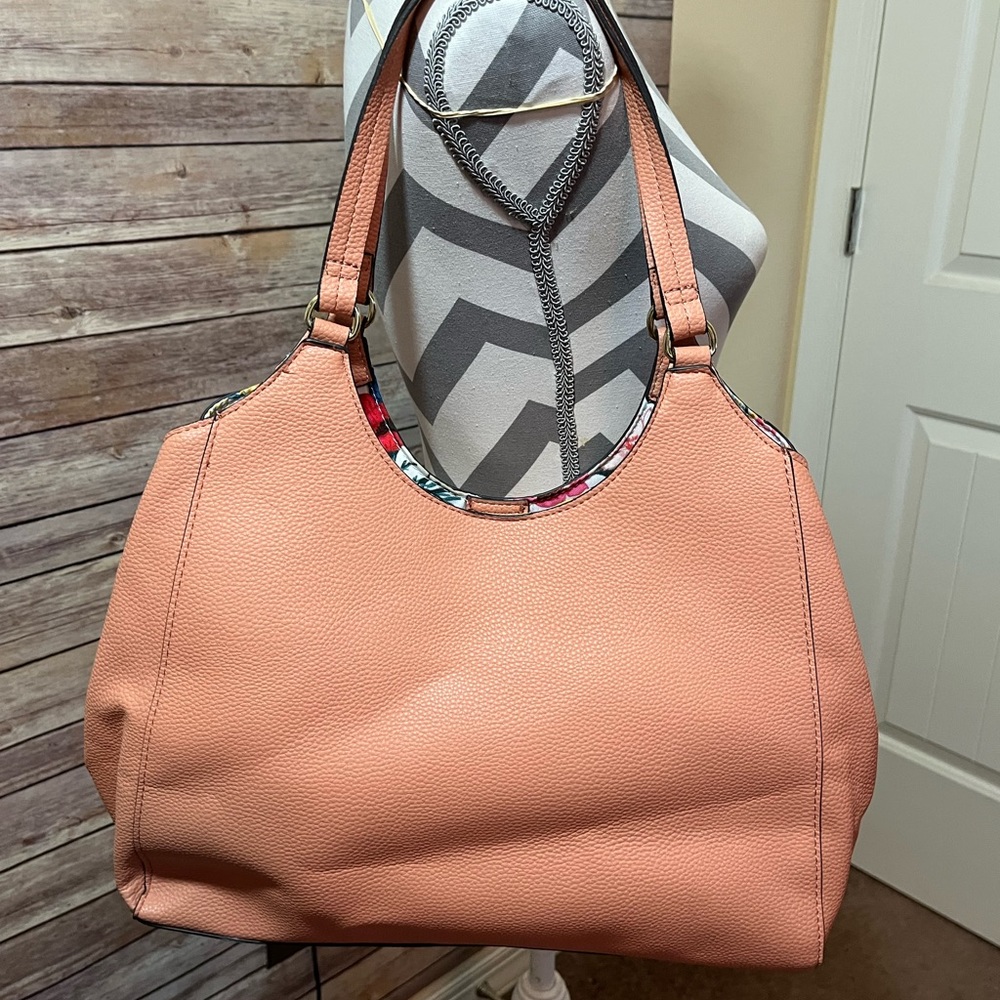 ⭐️ Nanette Lepore® Marlowe 3-Section 4-Poster Handbag